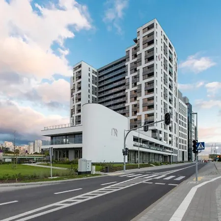 Z Widokiem Na Panorame Gdyni W Modern Tower Atal グディニャ